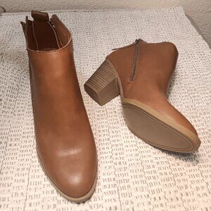 DV Dolce Vita women's 'Jameson' double zip closure heel ankle booties sz 11 Wide